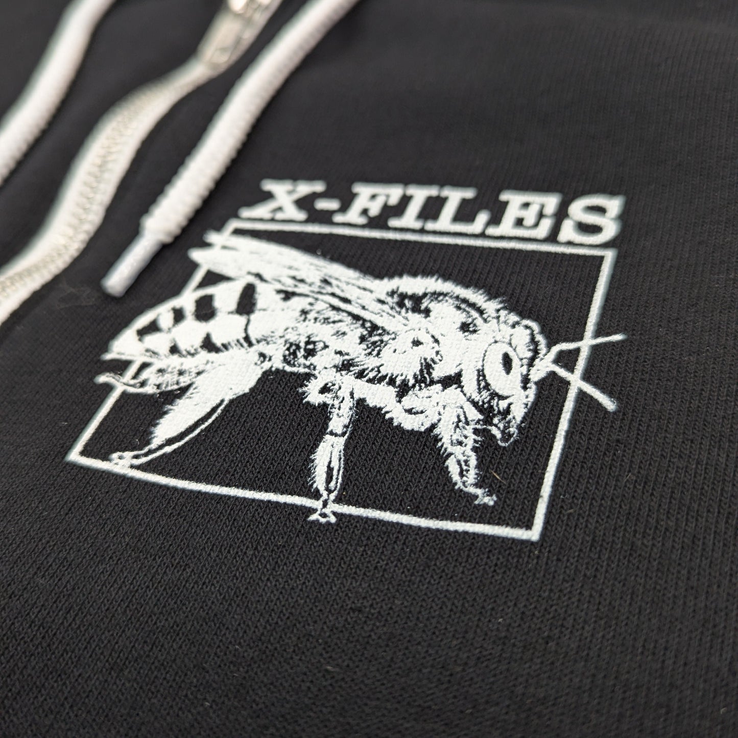 X-Files Bee Hoodie Pocket