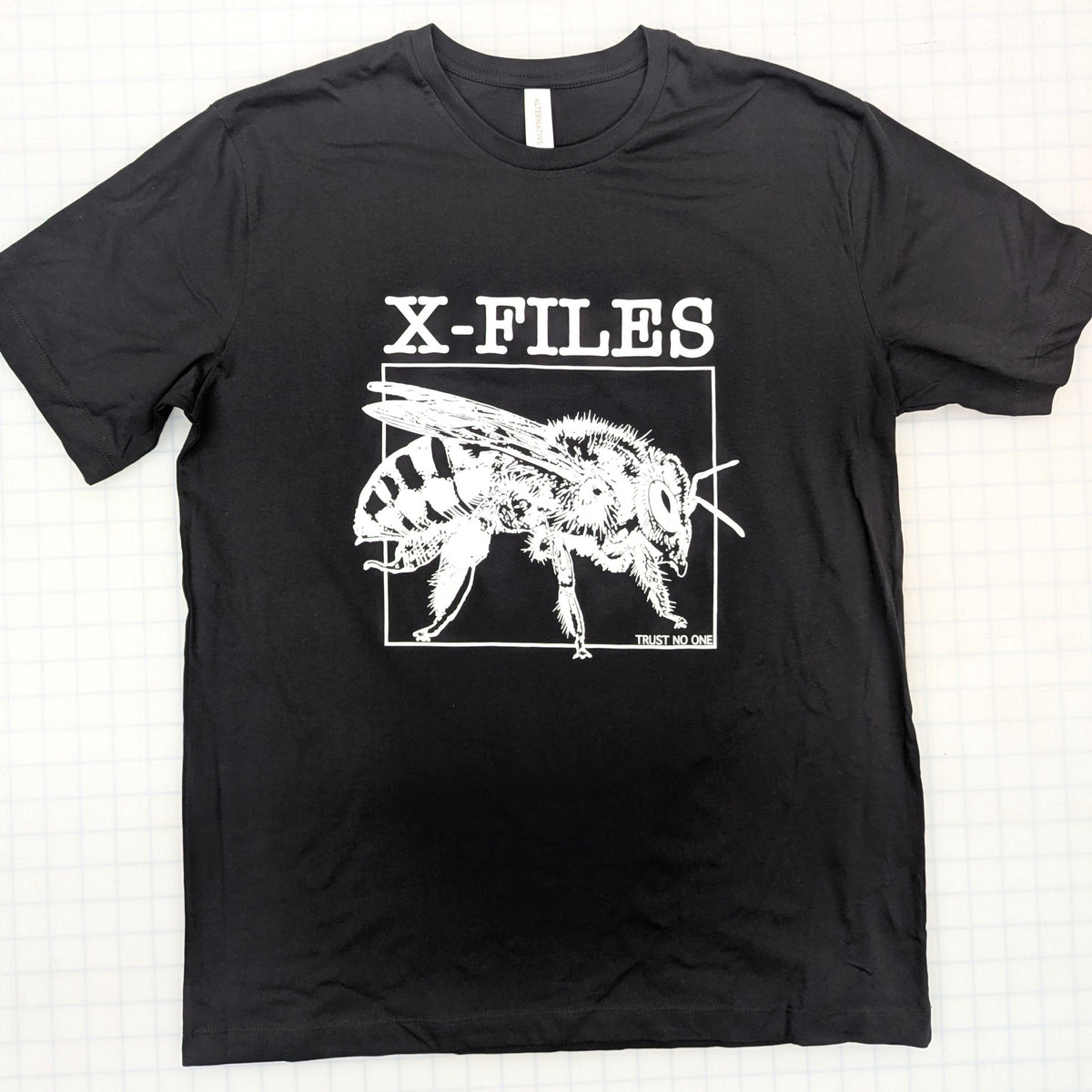 X-Files Bee-Shirt – Crosshatch Press